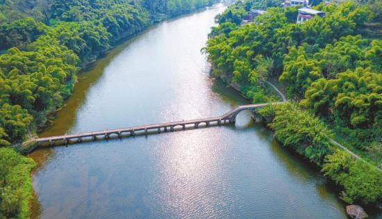 从“河长制”到“河长治” 大足区珠溪镇书写水清岸绿宜居篇章