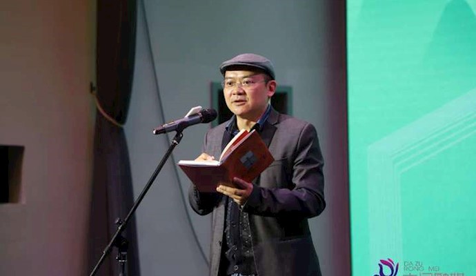 专访大足籍诗人唐力：故乡是我们唯一靠近本源的地方《石刻之光》组诗在创作计划中