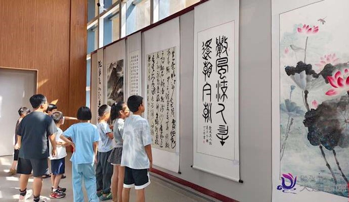 双桥经开区：翰墨颂党恩 丹青绘华章